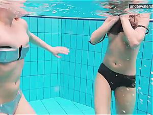 trio naked women have fun underwater